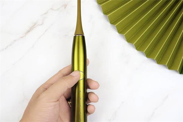 電動(dòng)牙刷